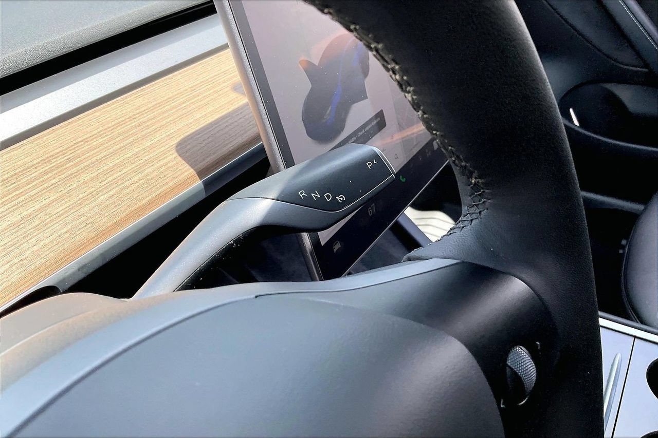 Used 2021 Tesla Model 3 Standard Range Plus RWD image 33