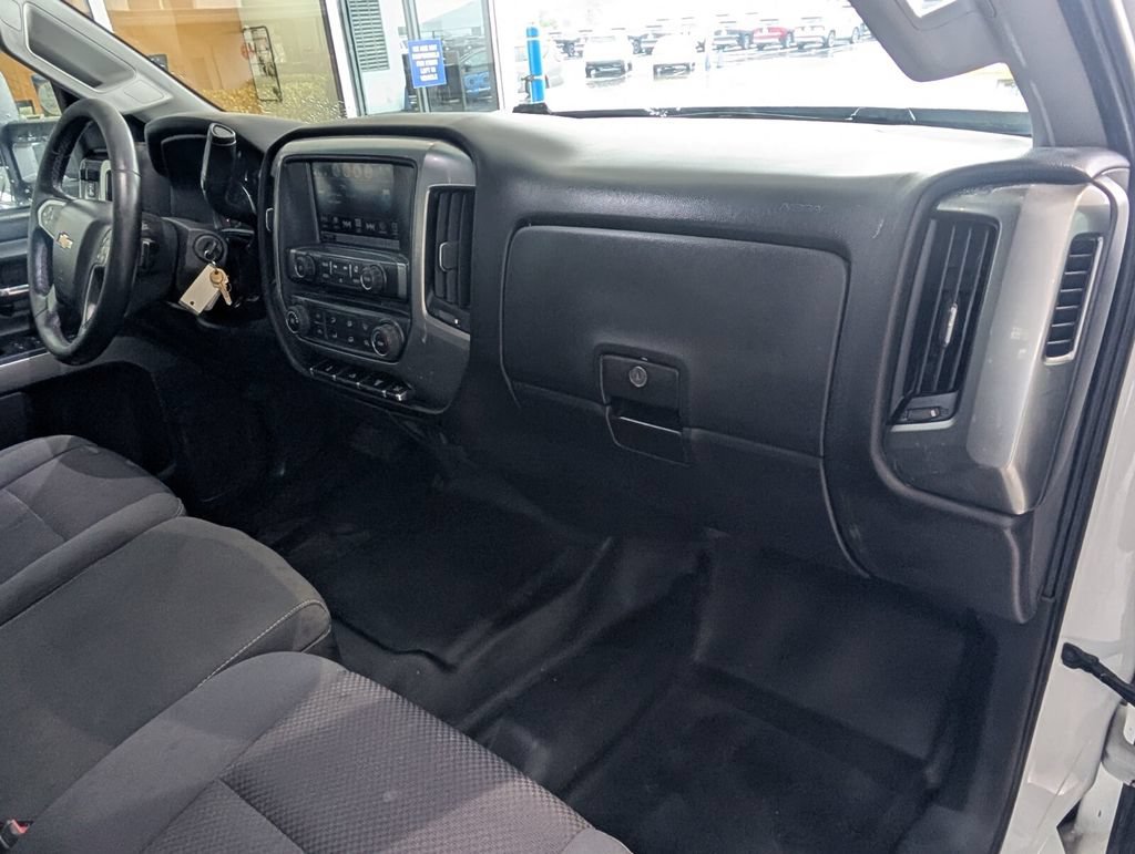 Used 2018 Chevrolet Silverado 3500 LT AWD/4WD image 17