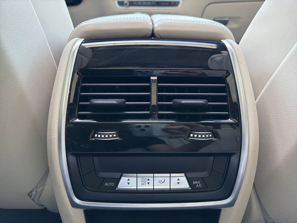 Used 2020 BMW X5 sDrive40i w/ M Sport Package image 13