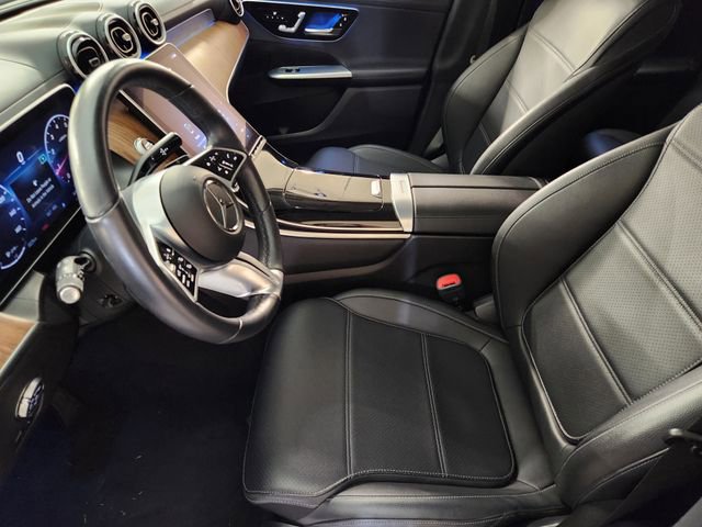Used 2023 Mercedes-Benz GLC 300 image 14