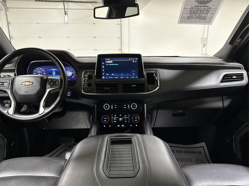 Used 2024 Chevrolet Suburban LT image 10