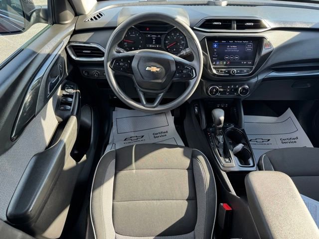 Used 2023 Chevrolet TrailBlazer LT w/ Convenience Package AWD/4WD image 5