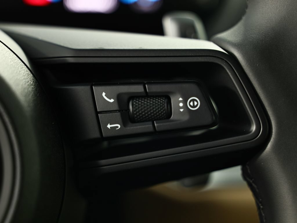 New 2026 Porsche Cayenne S AWD/4WD image 35