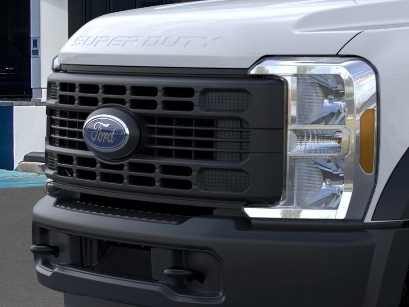 New 2025 Ford F450 XL image 17