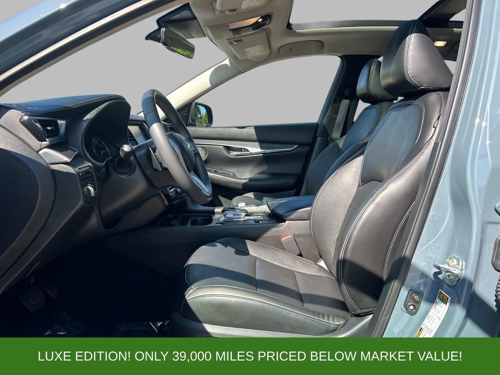 Used 2023 INFINITI QX50 Luxe AWD/4WD image 18