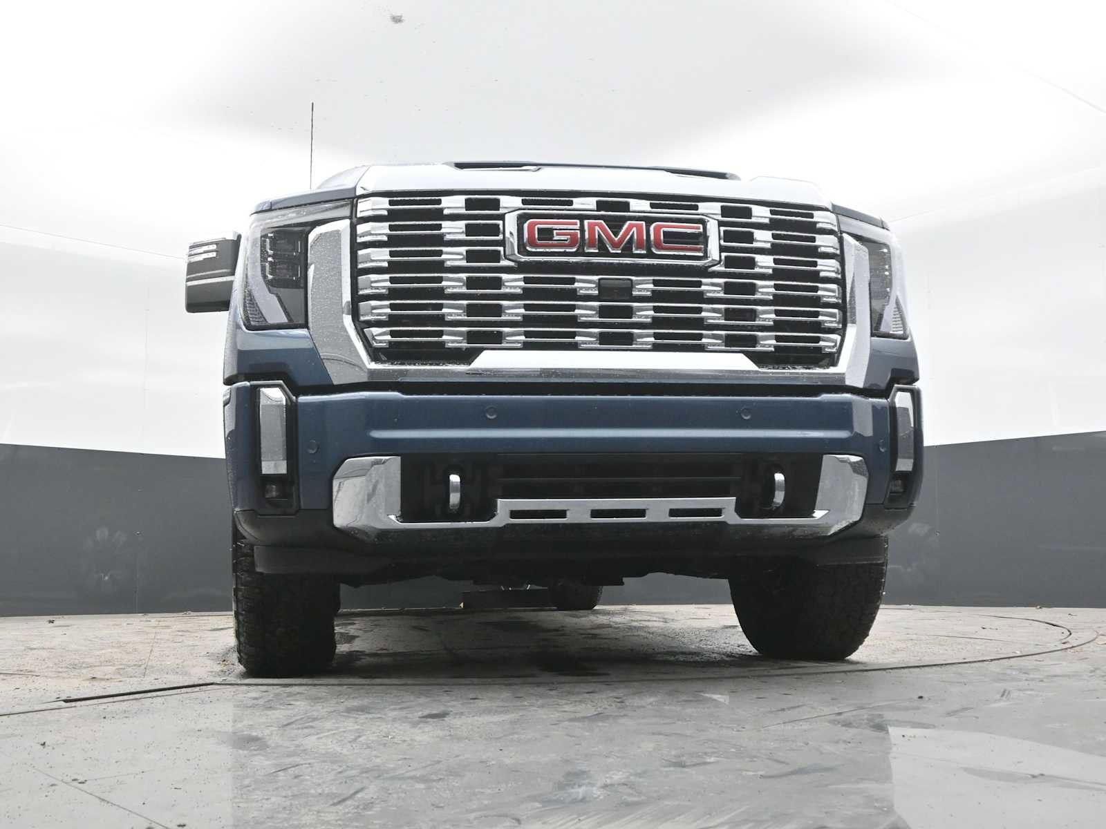New 2026 GMC Sierra 2500 Denali w/ Denali Reserve Package image 41