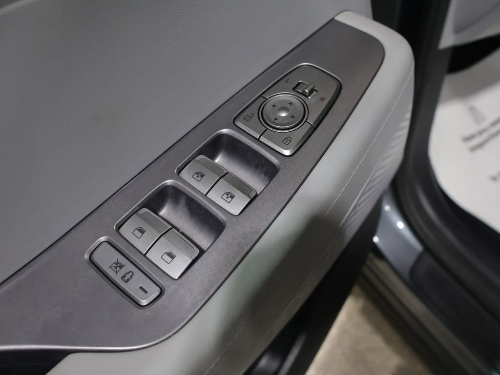 Used 2025 Hyundai Palisade SEL image 14