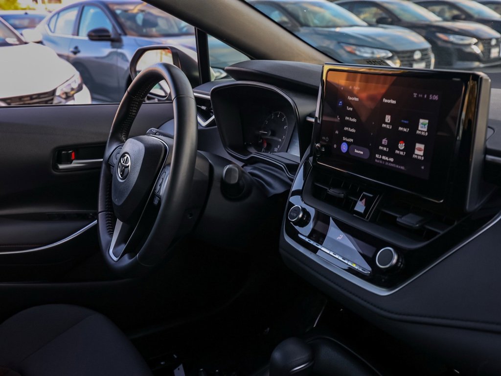 Used 2023 Toyota Corolla SE image 19
