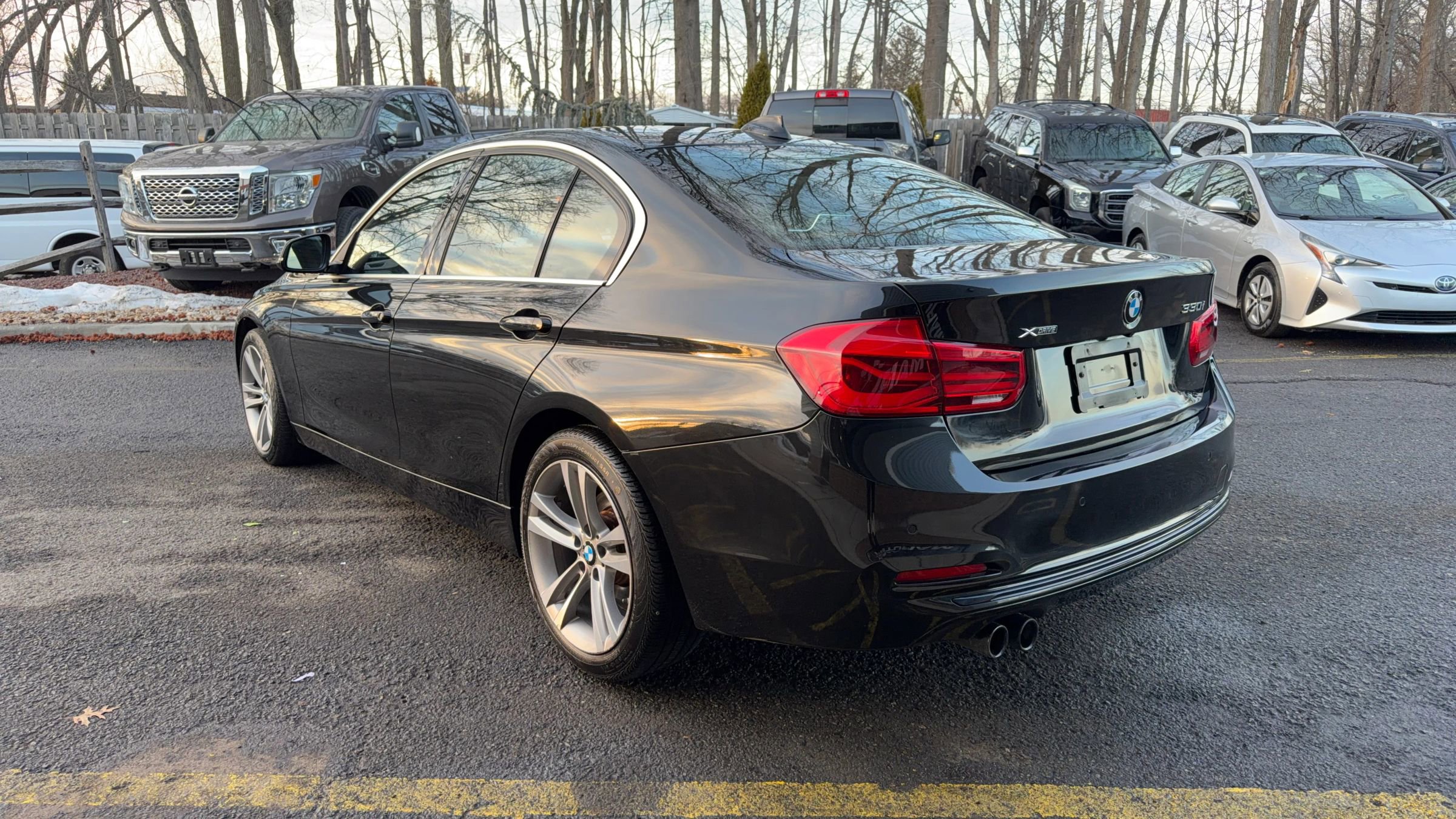 Used 2017 BMW 330i xDrive 330i xDrive Sedan 4D image 7
