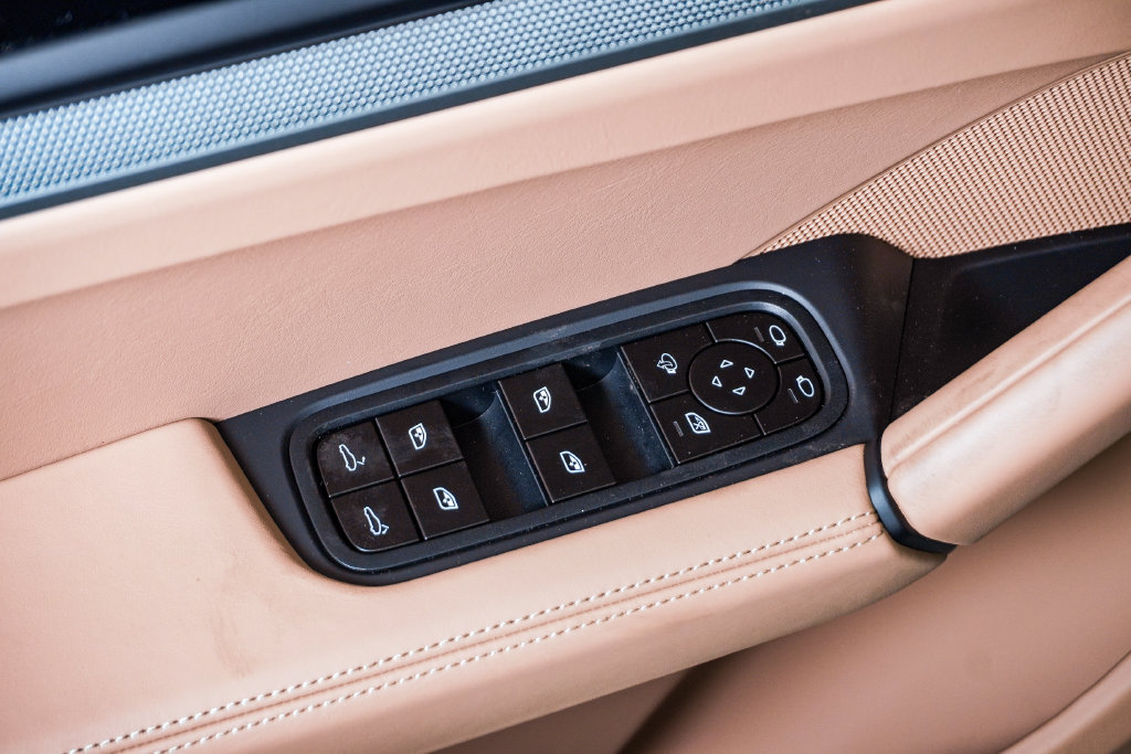New 2026 Porsche Cayenne S AWD/4WD image 26