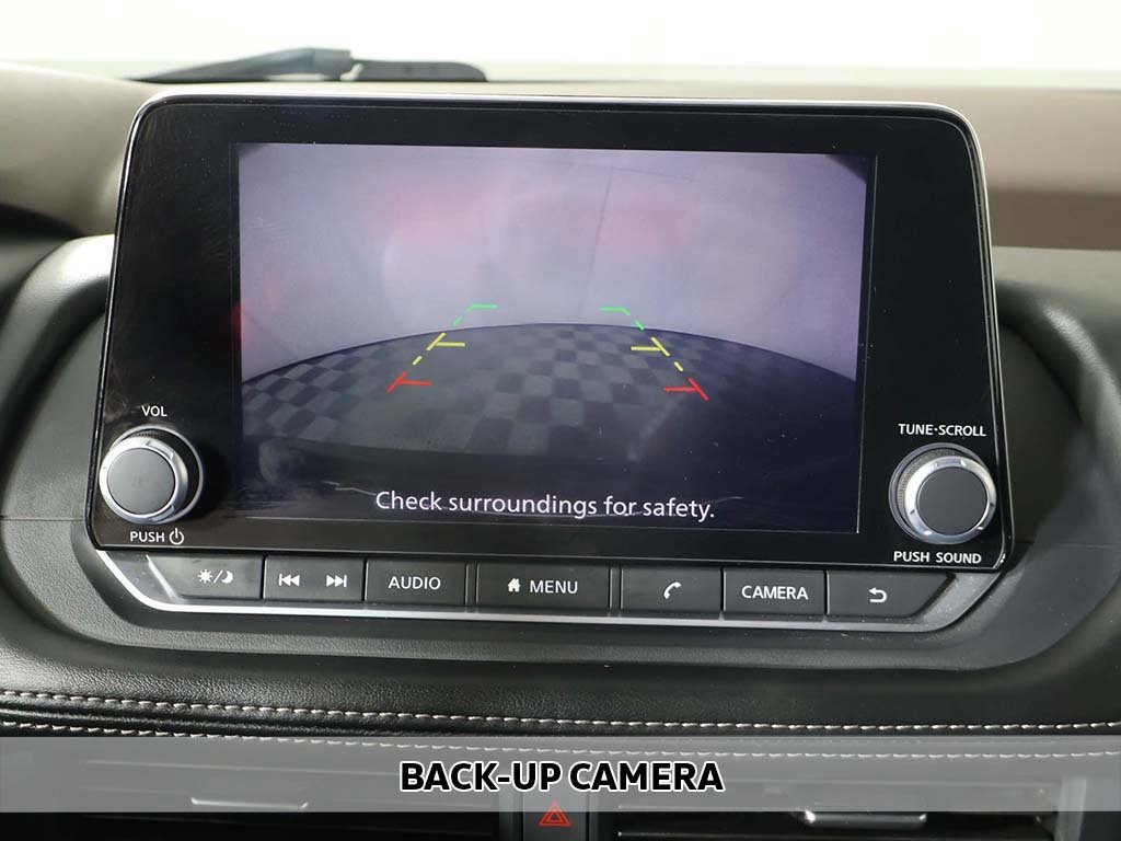 Used 2023 Nissan Rogue SV image 5