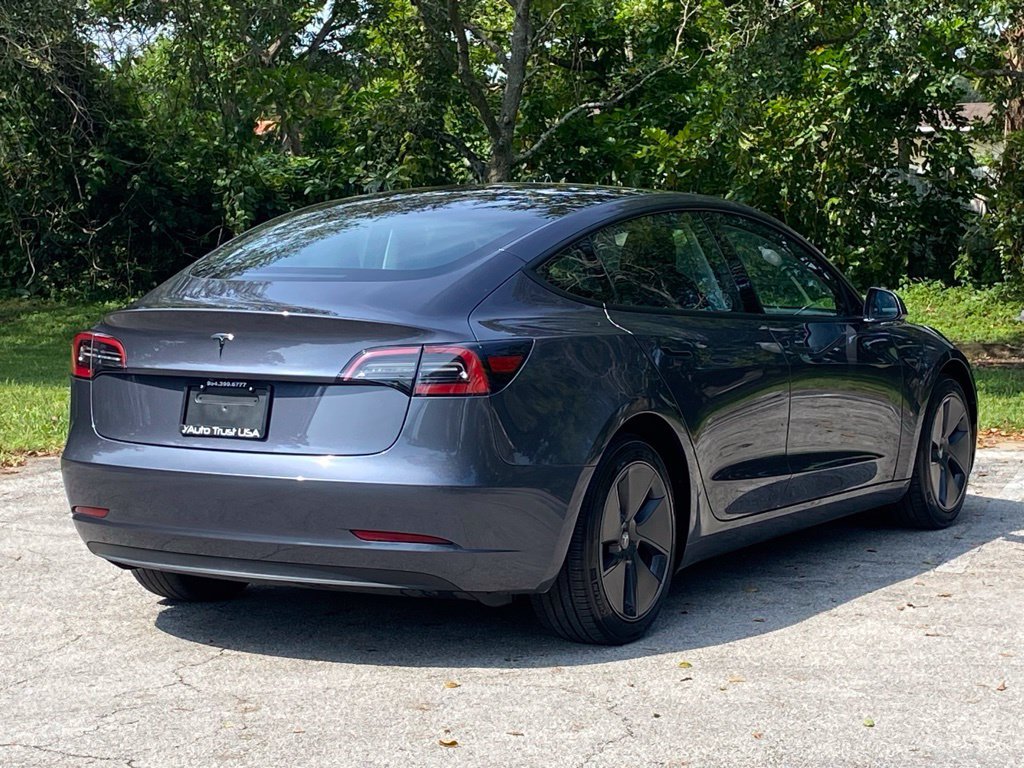 Used 2023 Tesla Model 3 Standard Range RWD image 12