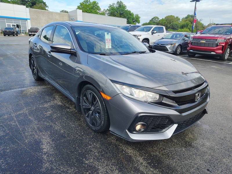 Used 2018 Honda Civic EX image 3