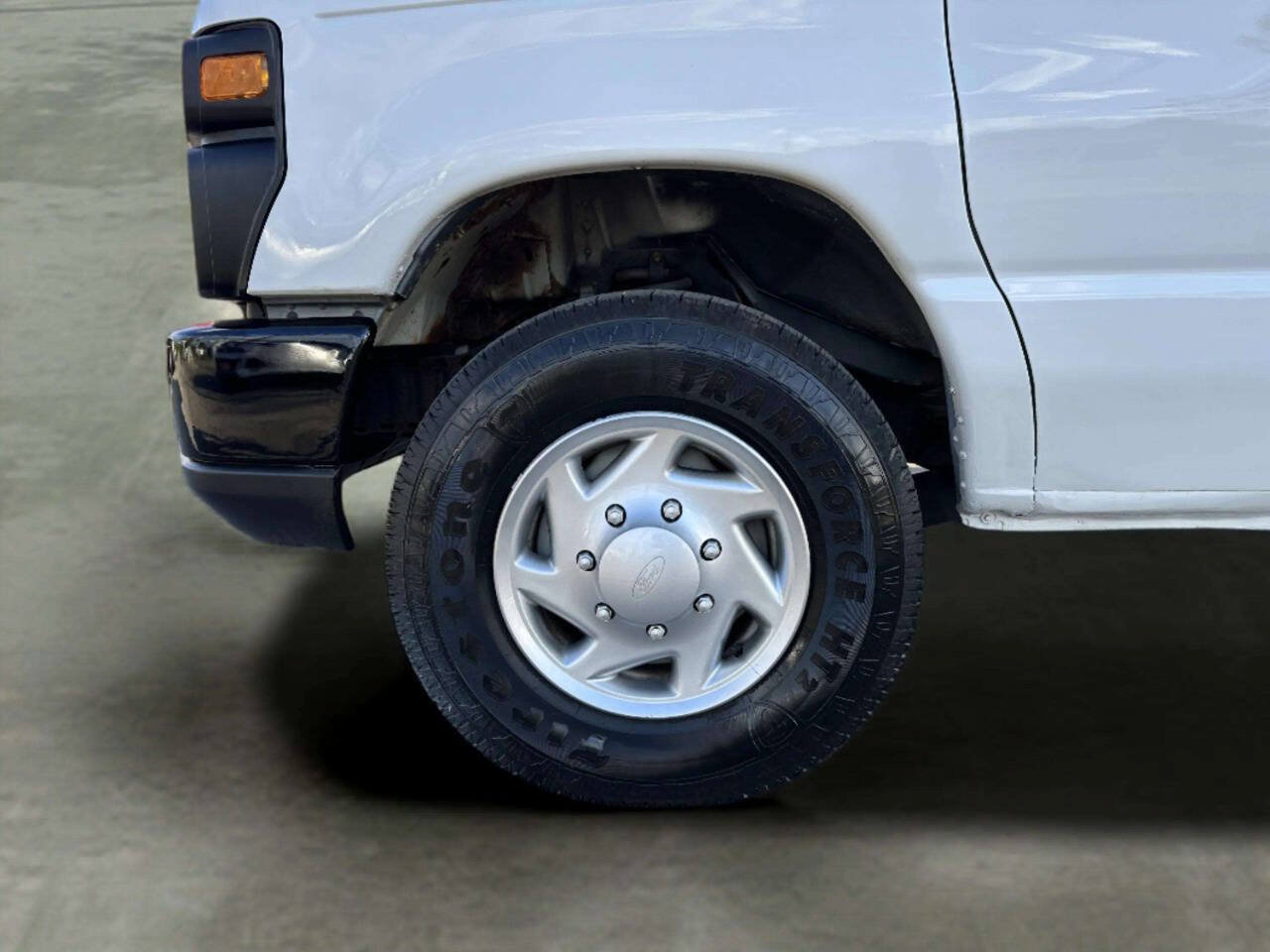 Used 2012 Ford E-250 and Econoline 250 w/ PWR Group RWD image 34