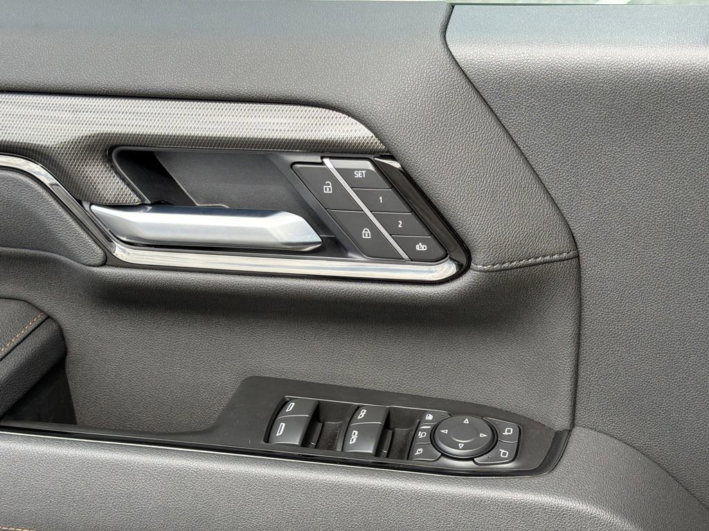 New 2026 GMC Sierra 2500 AT4 w/ AT4 Premium Plus Package image 16