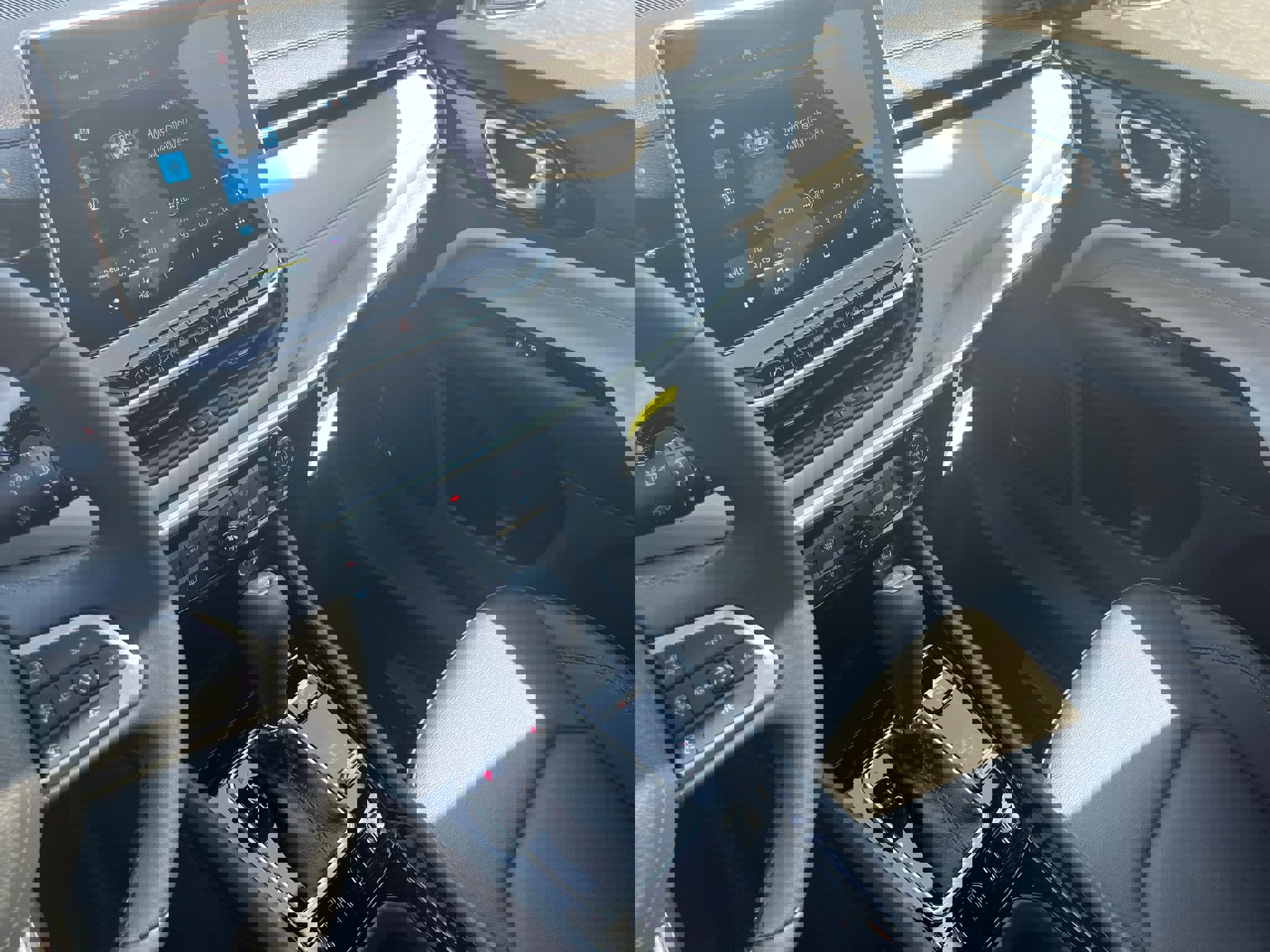 New 2024 Jeep Compass Limited w/ Sun and Sound Group image 16