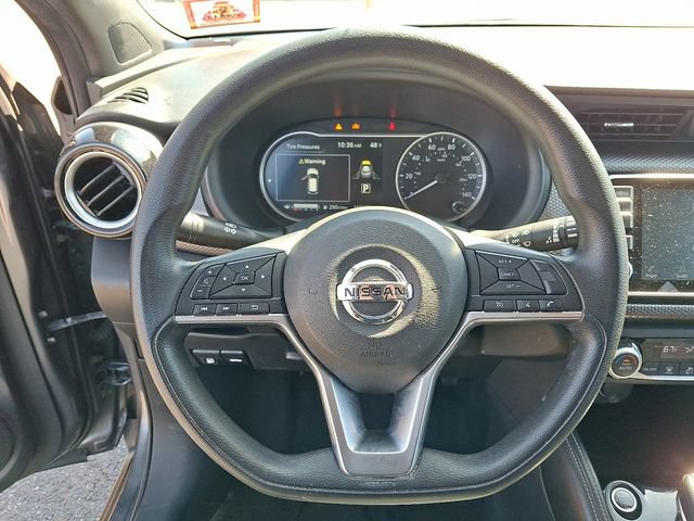 Used 2020 Nissan Kicks SV FWD image 19