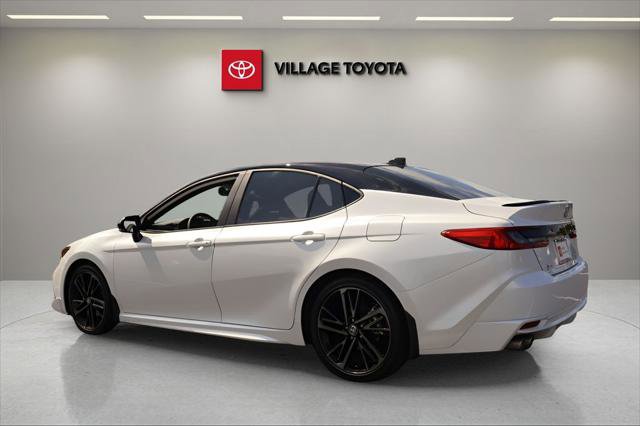 Certified 2025 Toyota Camry XSE FWD image 3