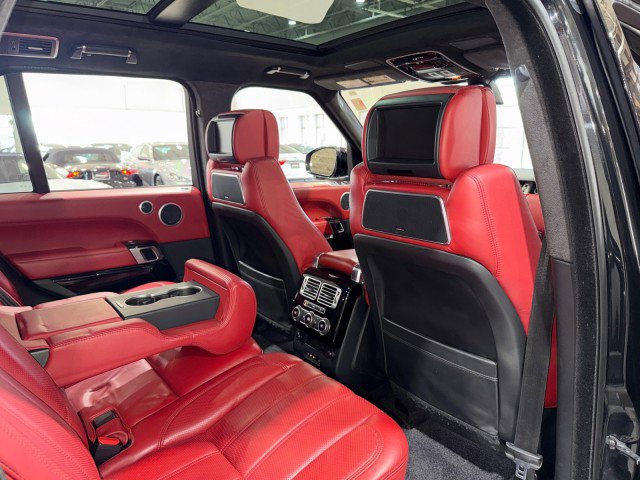 Used 2016 Land Rover Range Rover Autobiography image 97