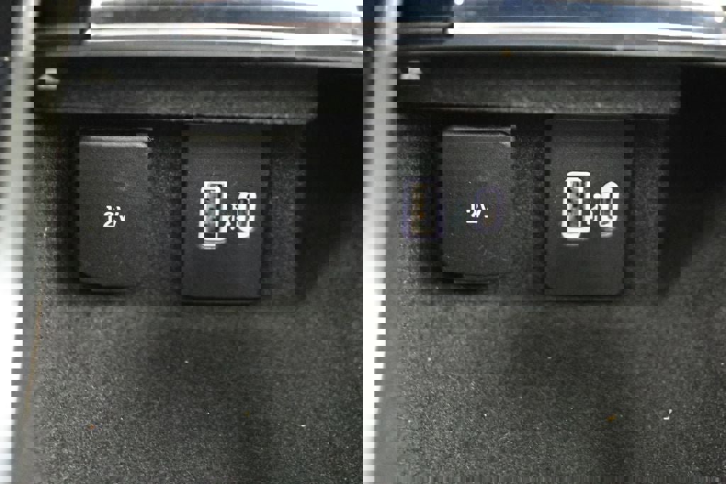 Used 2022 Lincoln Corsair Reserve w/ Equipment Group 201A image 28