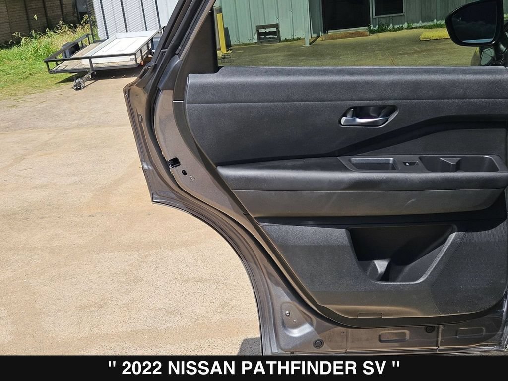 Used 2022 Nissan Pathfinder SV FWD image 19