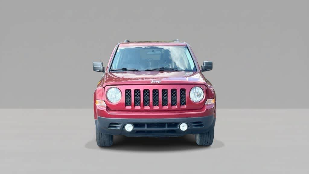 Used 2015 Jeep Patriot High Altitude AWD/4WD image 3