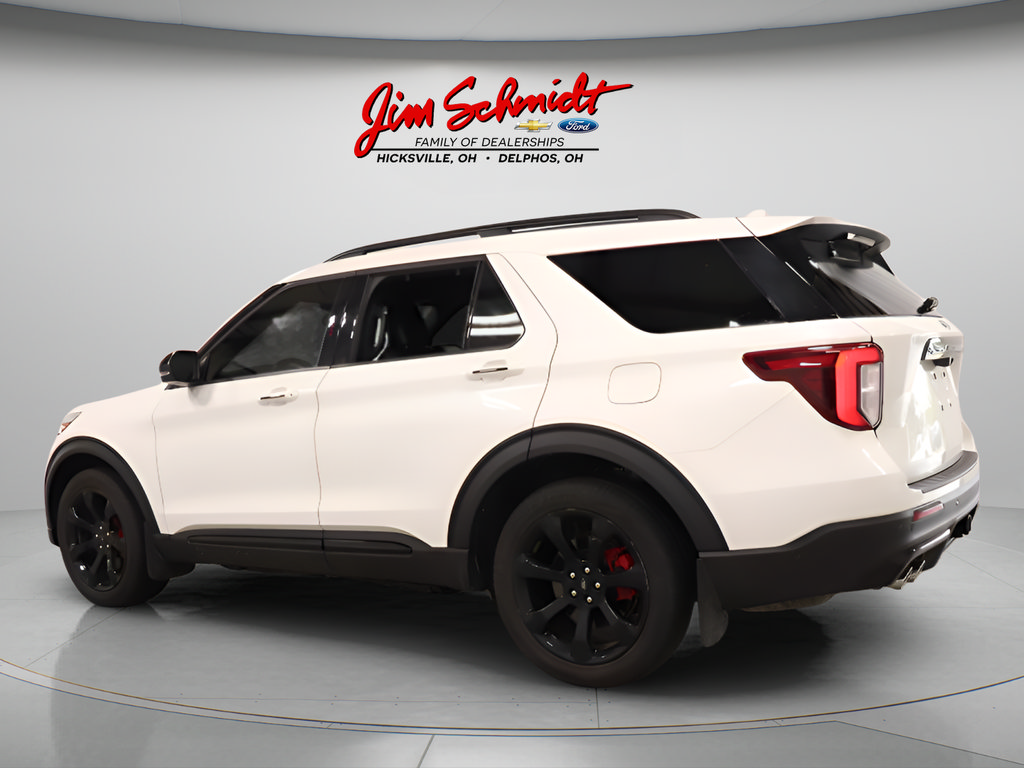 Used 2024 Ford Explorer ST w/ Technology Package AWD/4WD image 4