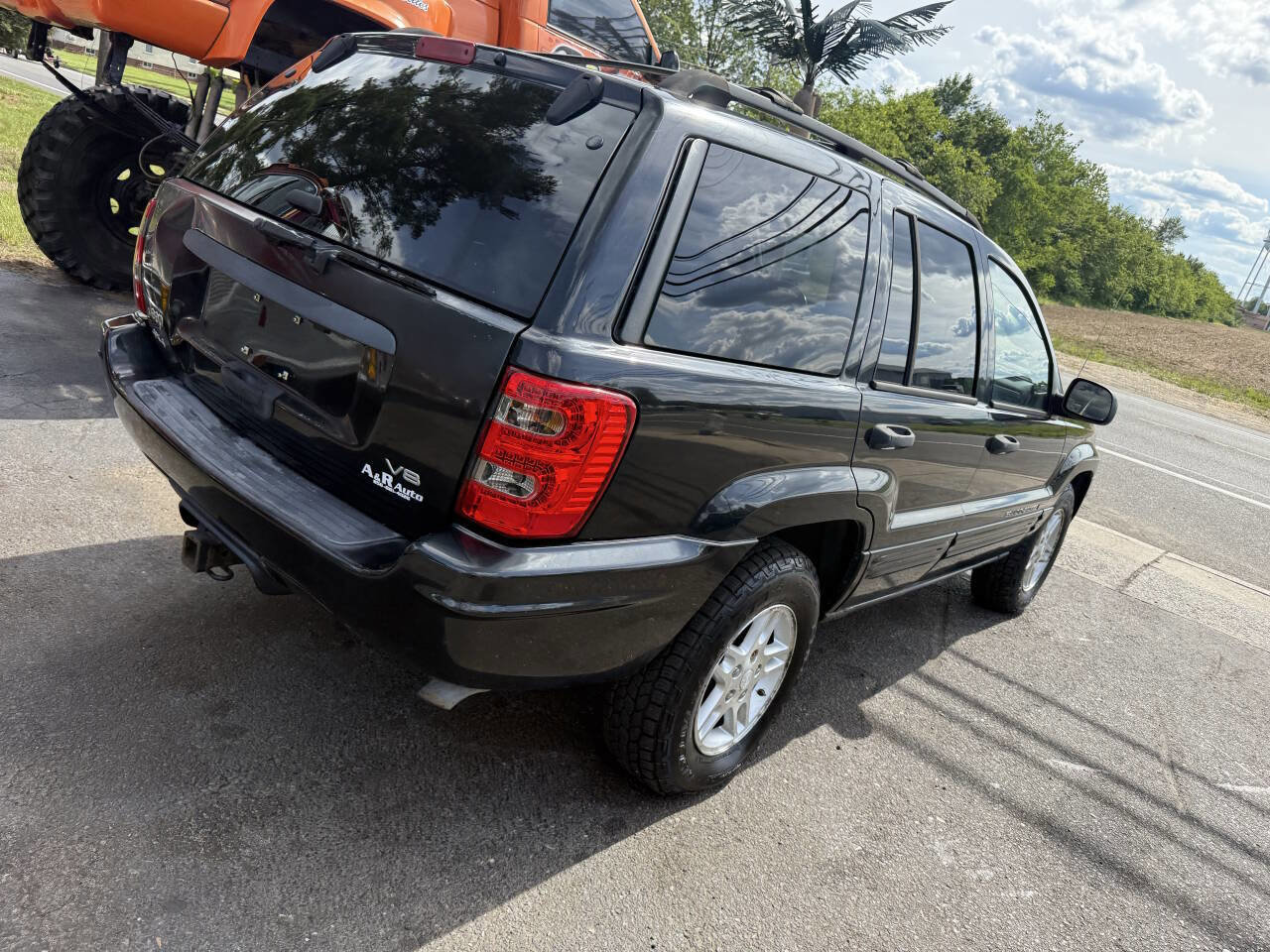 Used 2004 Jeep Grand Cherokee Laredo w/ Convenience Group image 7