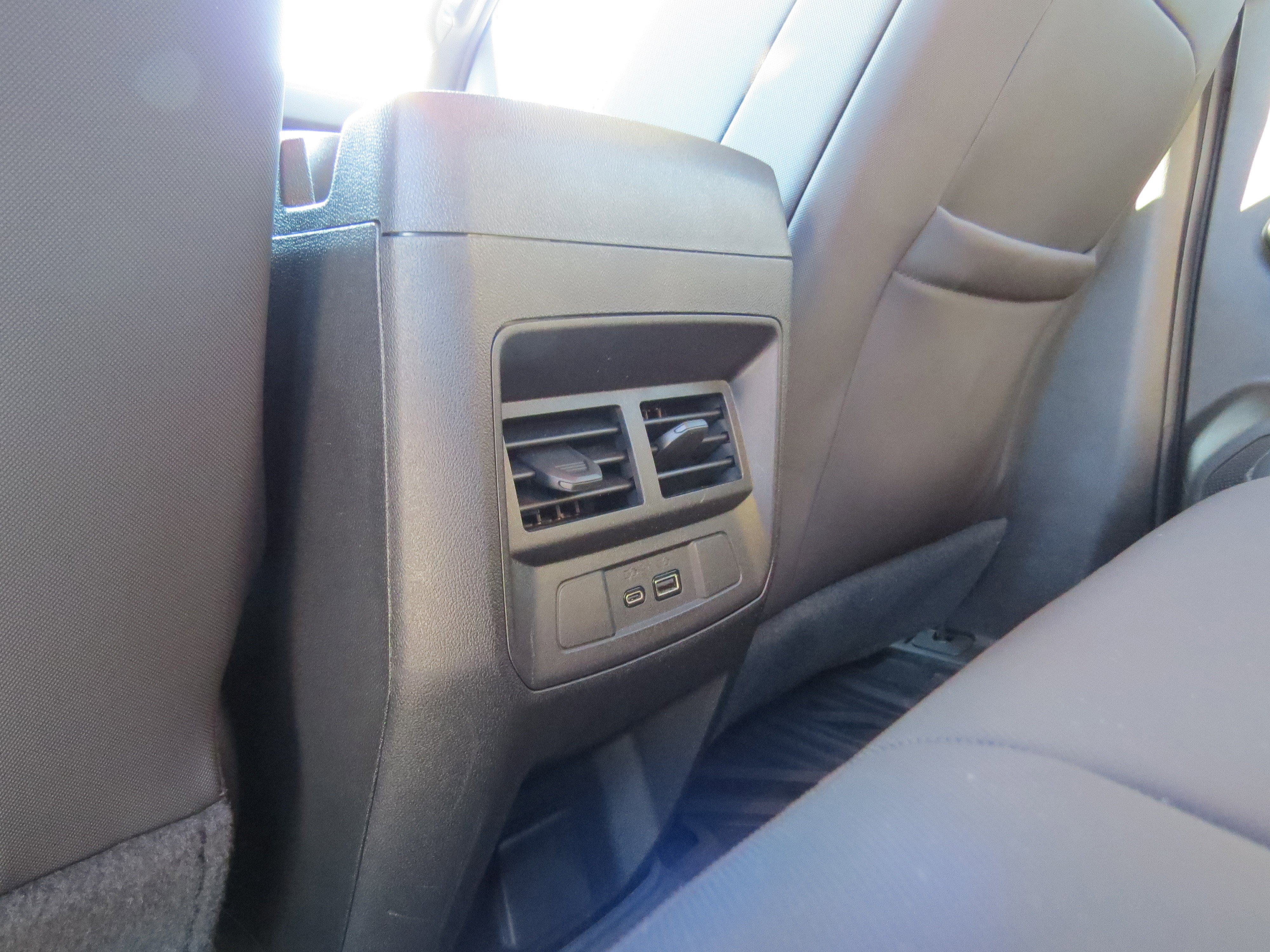 Used 2024 Chevrolet Colorado Z71 w/ Z71 Convenience Package 2 image 13