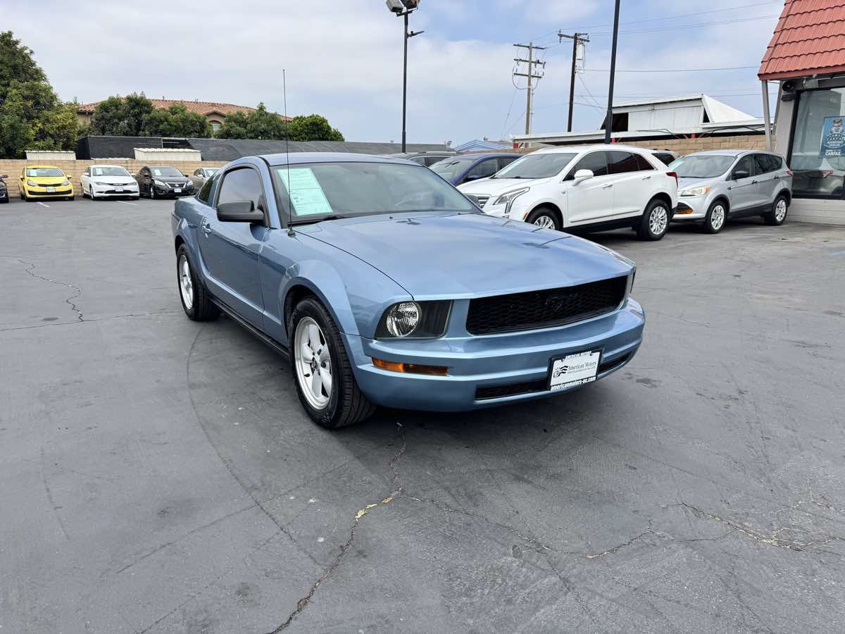 Used 2006 Ford Mustang Coupe RWD image 9