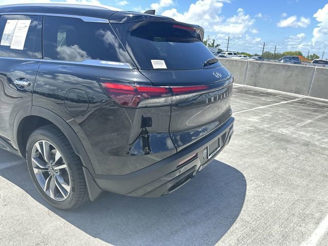 Used 2024 INFINITI QX60 Luxe w/ Performance Audio Package FWD image 12