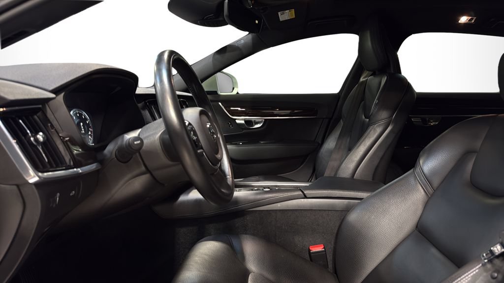 Used 2018 Volvo S90 T5 Momentum w/ Convenience Package AWD/4WD image 27