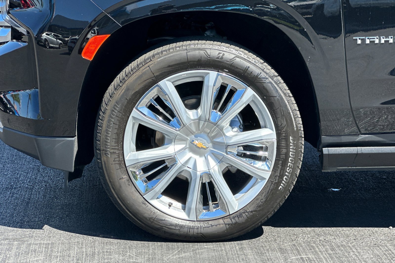 Used 2024 Chevrolet Tahoe High Country w/ Premium Package image 44