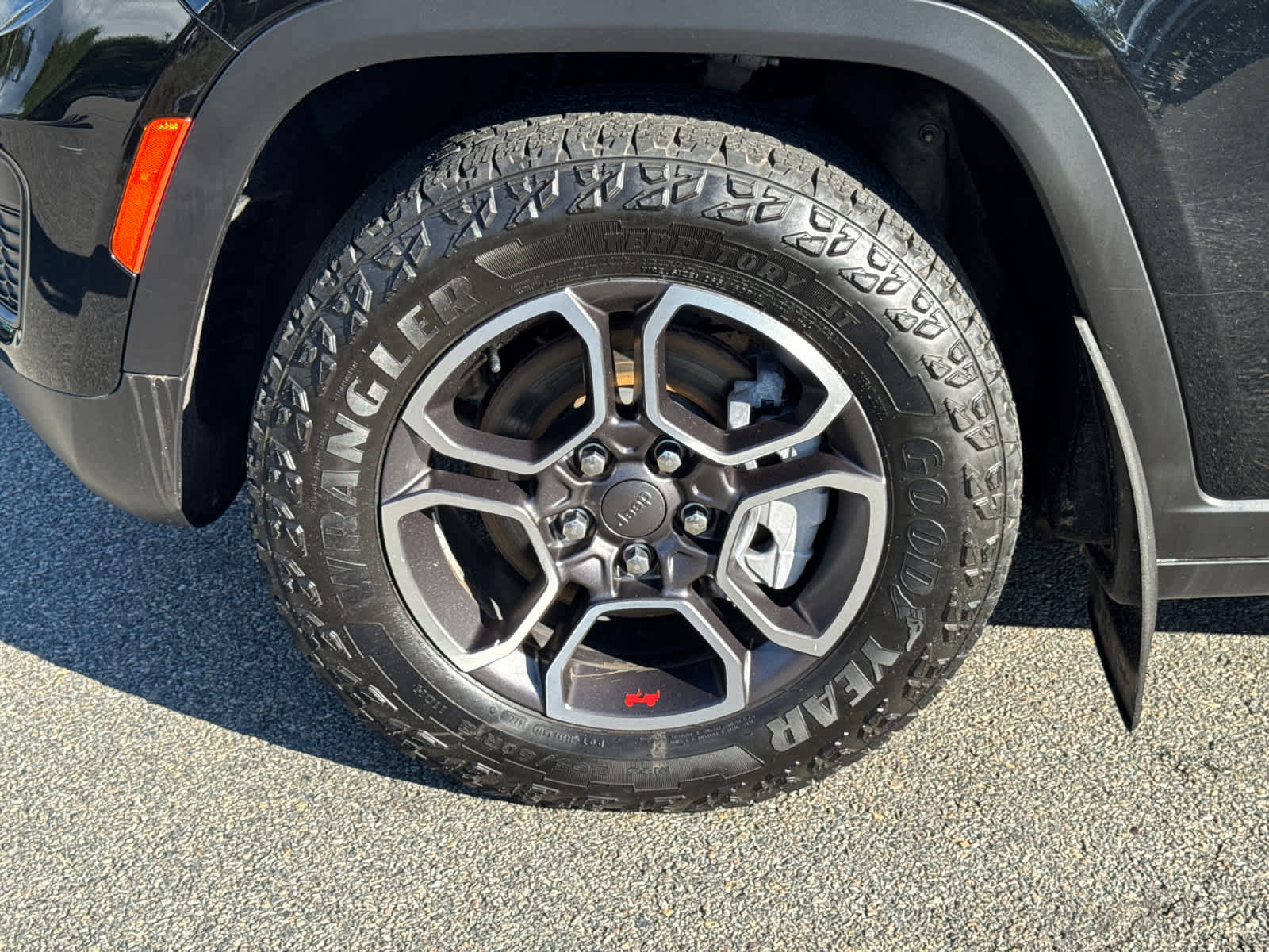 Used 2022 Jeep Grand Cherokee Trailhawk image 10