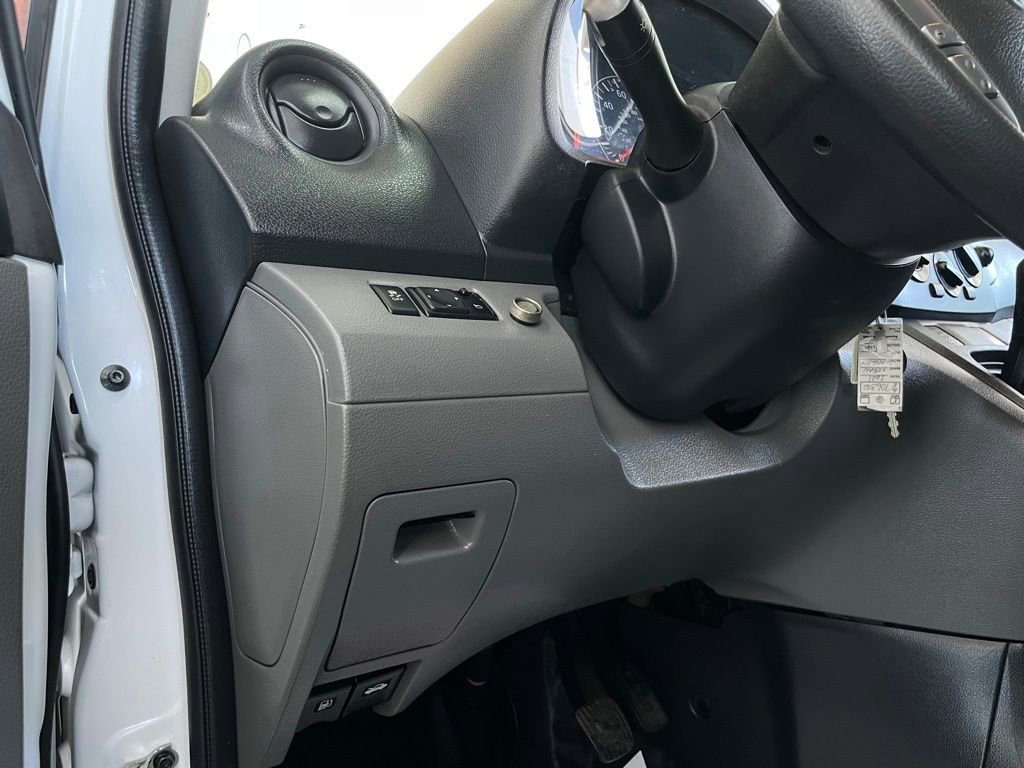 Used 2021 Nissan NV200 SV image 29