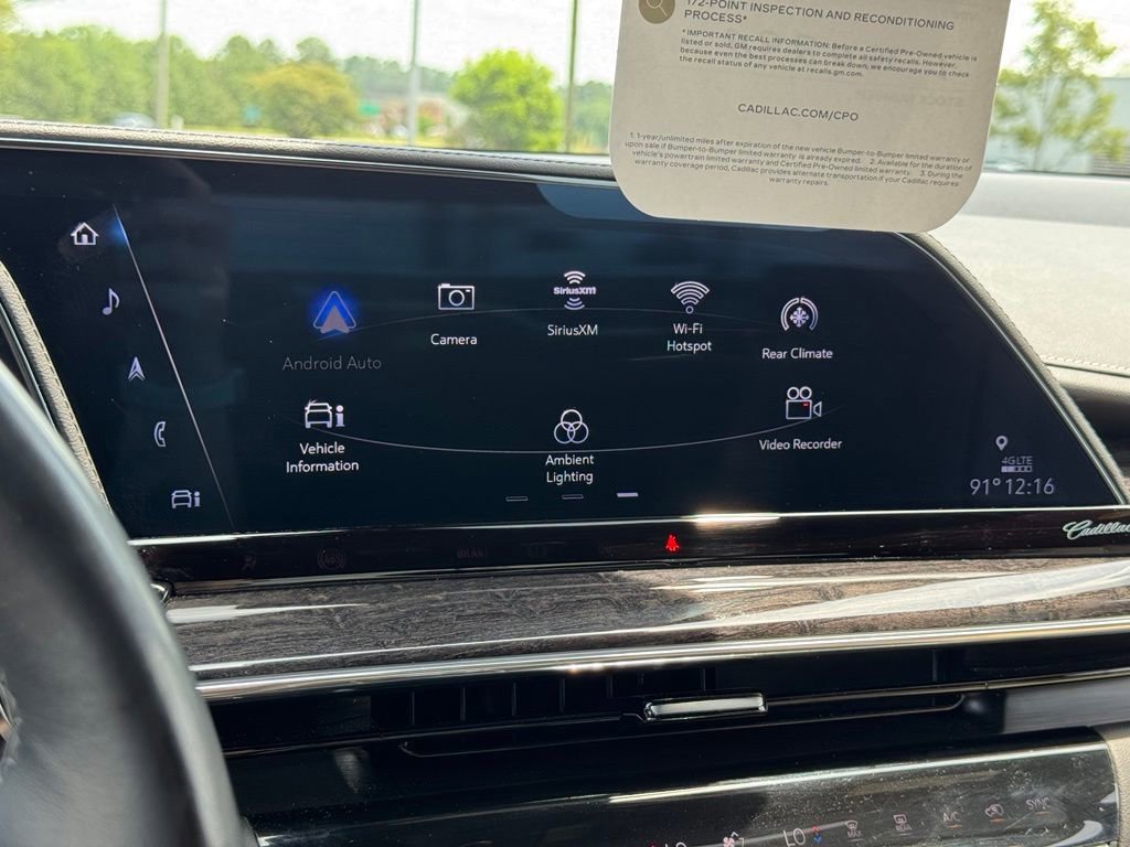 Certified 2023 Cadillac Escalade Premium Luxury w/ LPO, Floor Liner Package AWD/4WD image 32