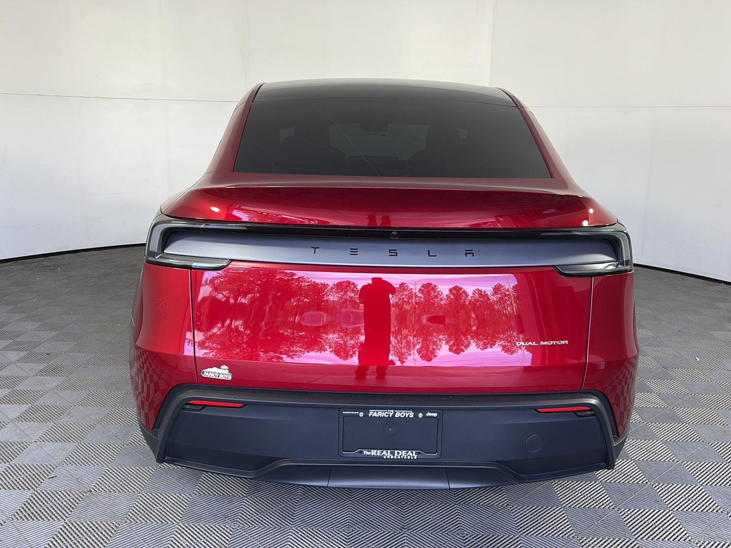 Used 2026 Tesla Model Y Long Range image 6