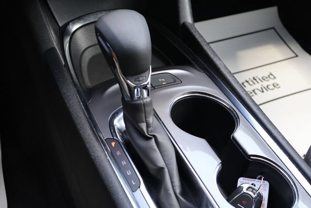 Used 2025 Chevrolet Malibu LT FWD image 17