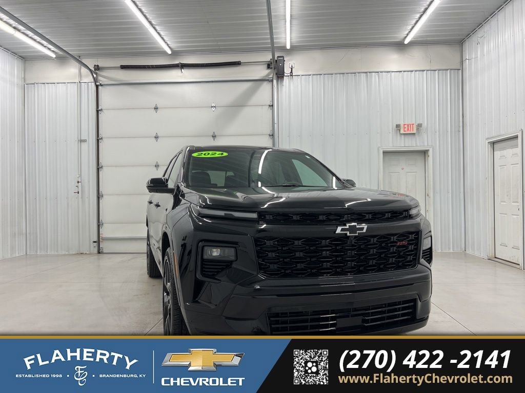 Used 2024 Chevrolet Traverse RS w/ LPO, Floor Liner Package AWD/4WD image 1