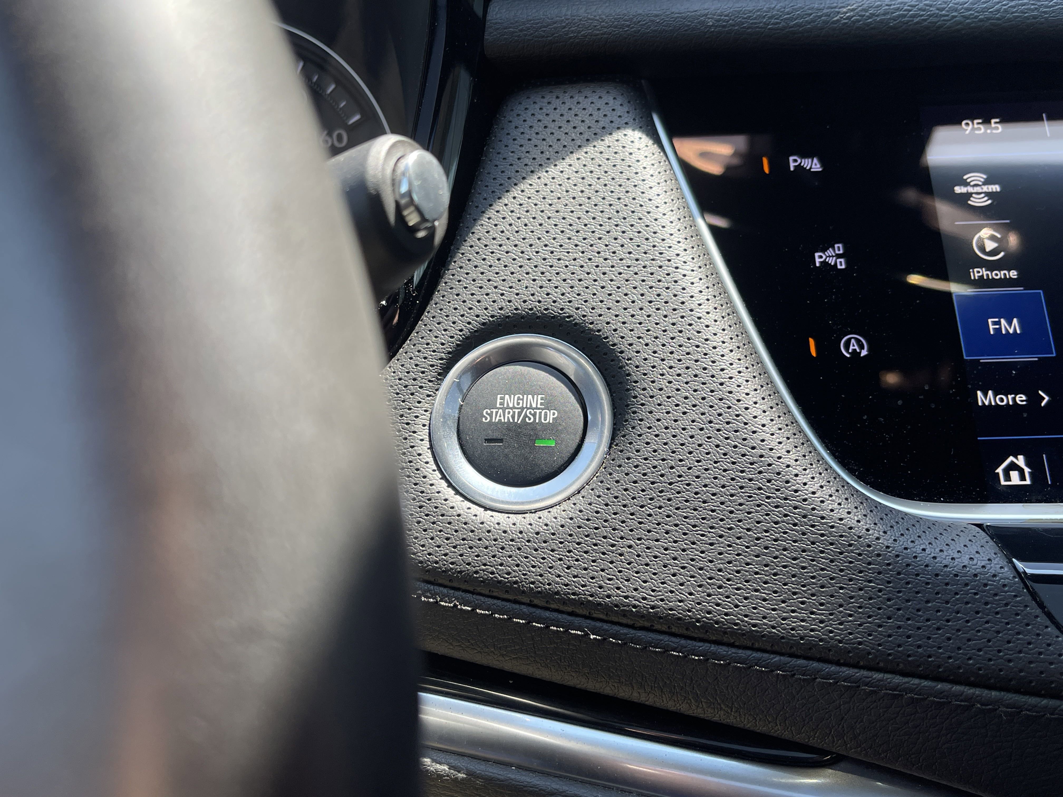 Used 2025 Cadillac XT5 Premium Luxury w/ Technology Package image 25