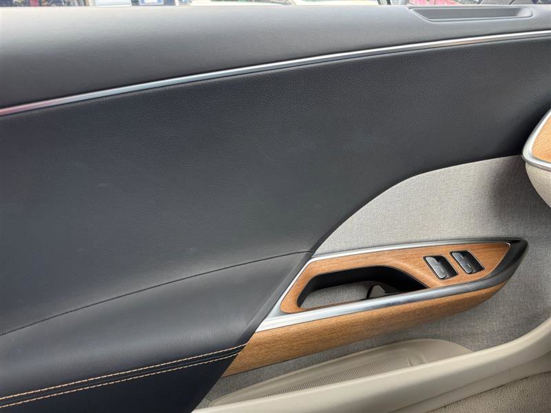 Used 2024 Lucid Air Pure image 35