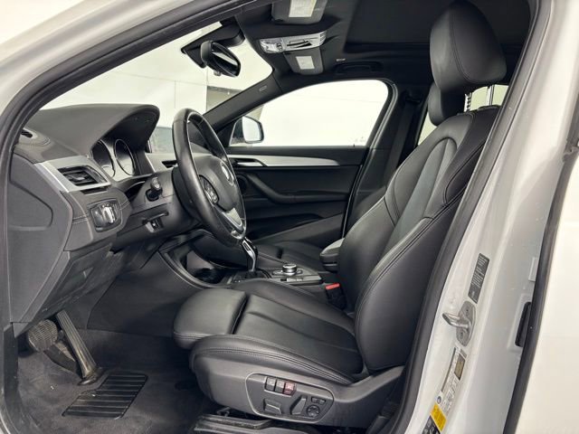 Used 2022 BMW X2 xDrive28i w/ Convenience Package image 11