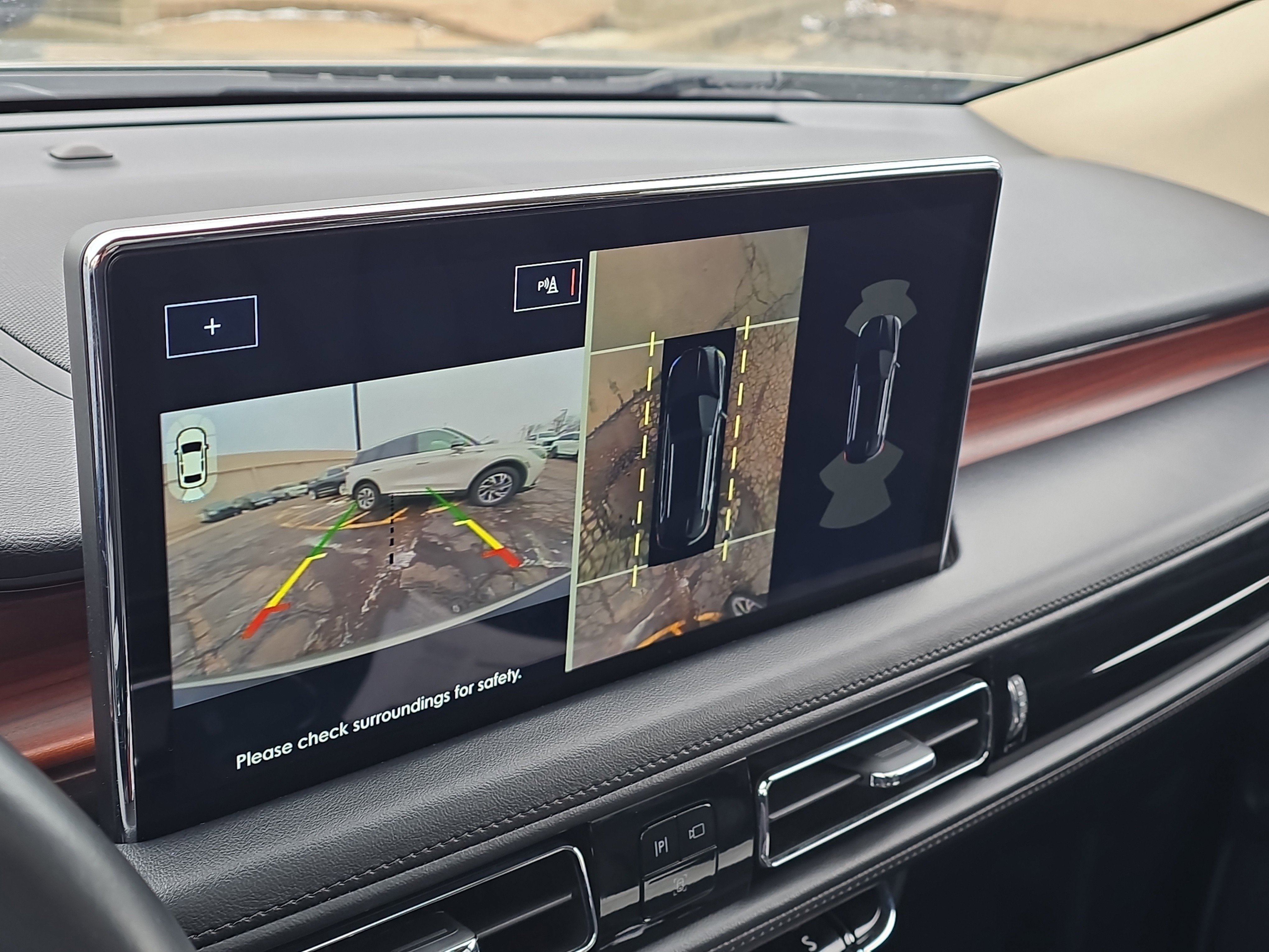 Certified 2023 Lincoln Nautilus Reserve w/ Equipment Group 201A AWD/4WD image 17