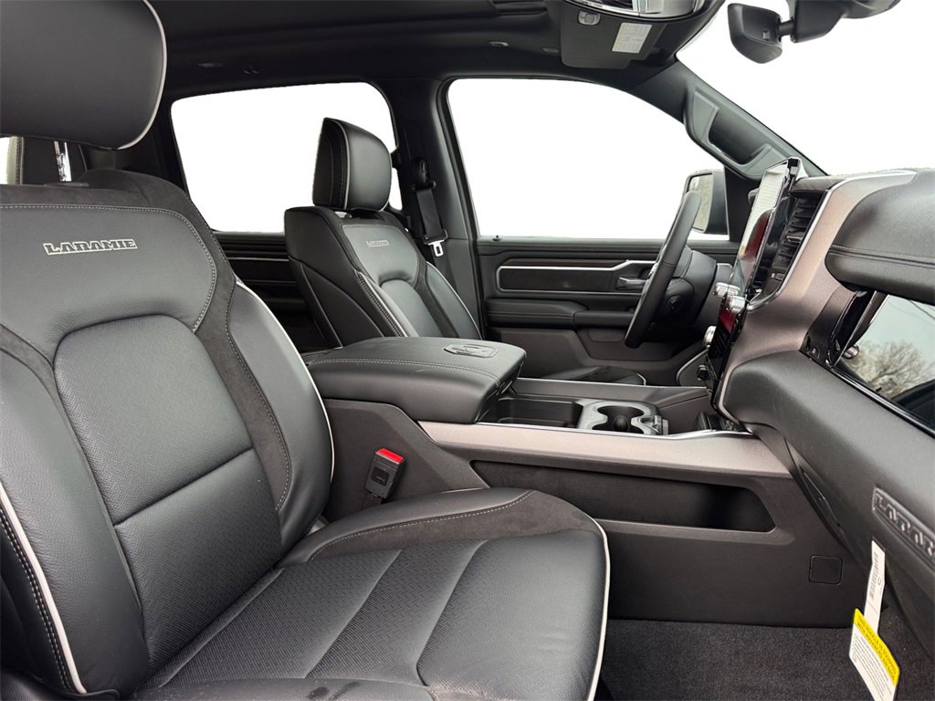 New 2026 RAM 1500 Laramie w/ Night Edition image 15