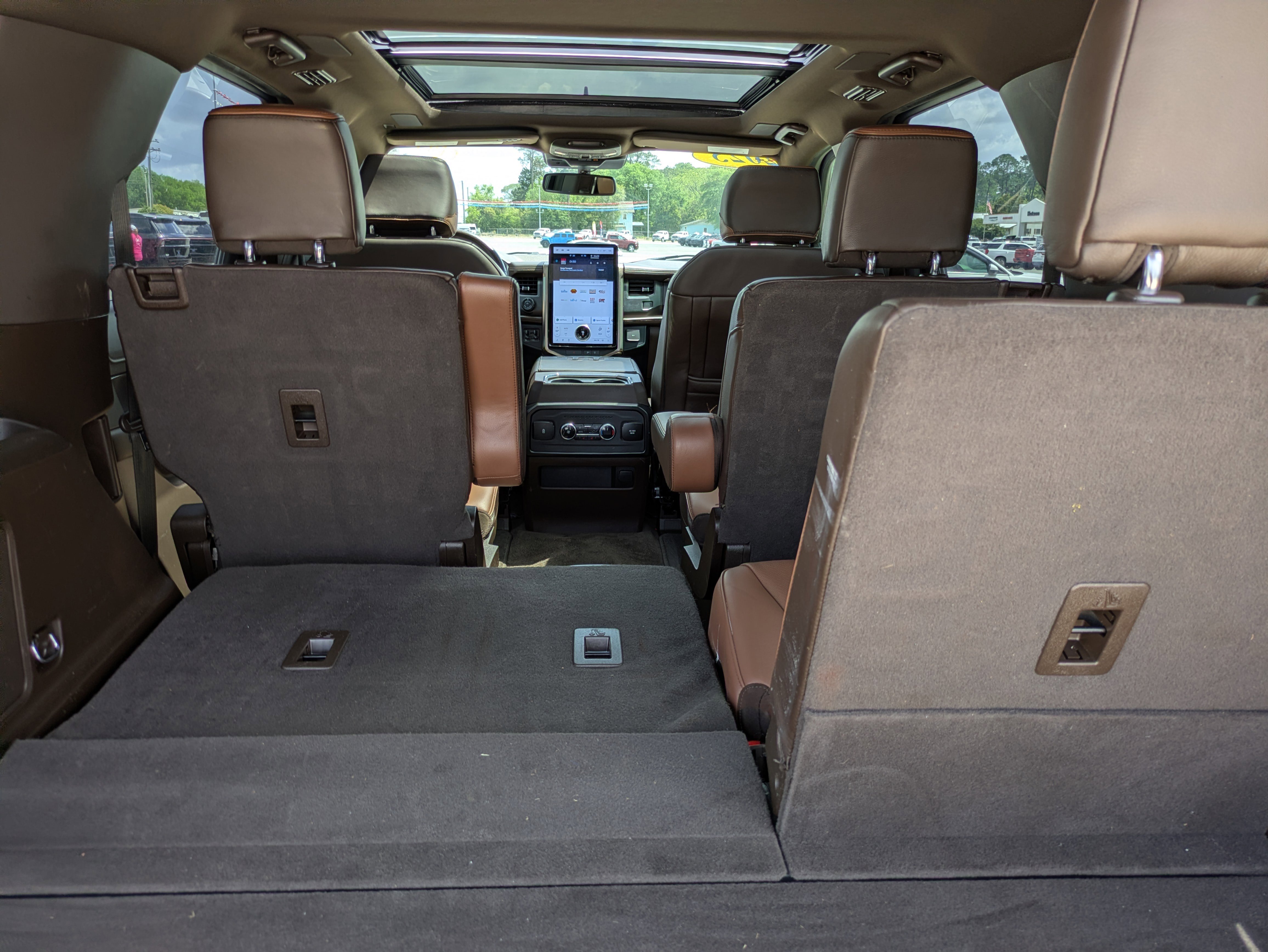 Used 2023 Ford Expedition King Ranch AWD/4WD image 12