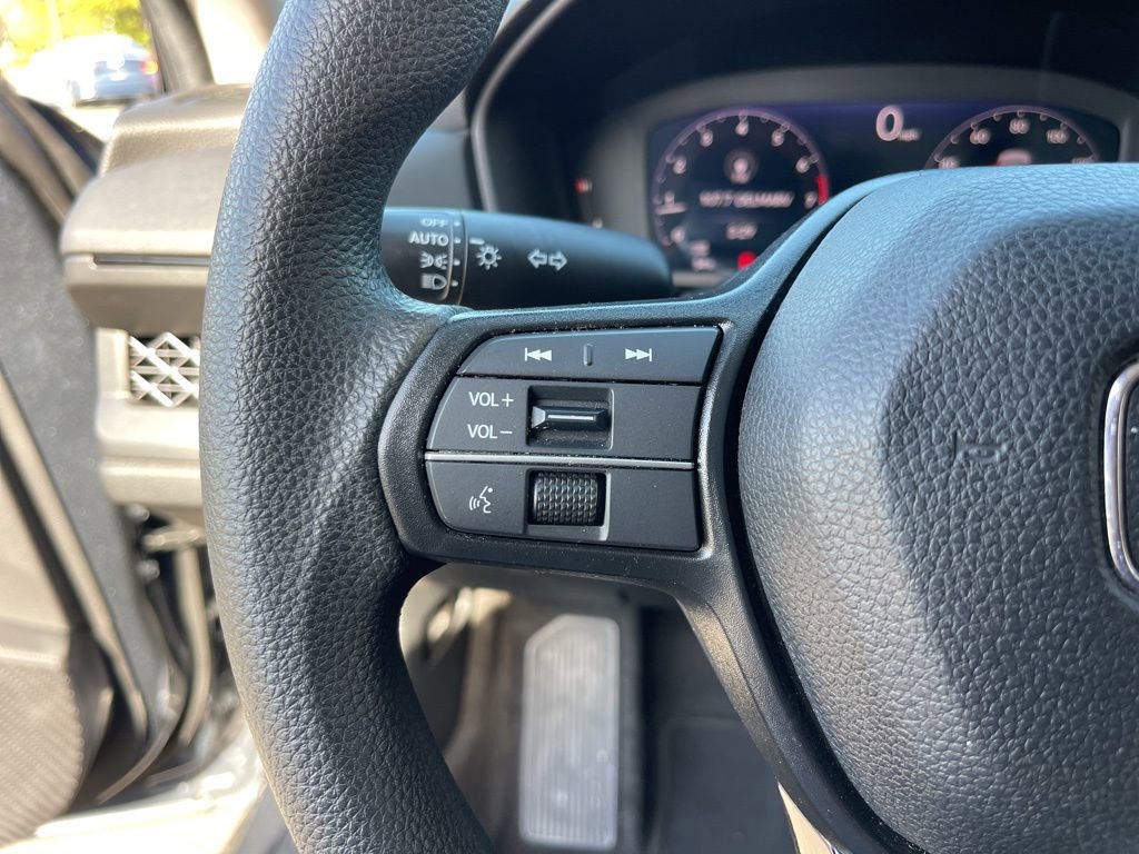 Certified 2024 Honda Accord EX image 20