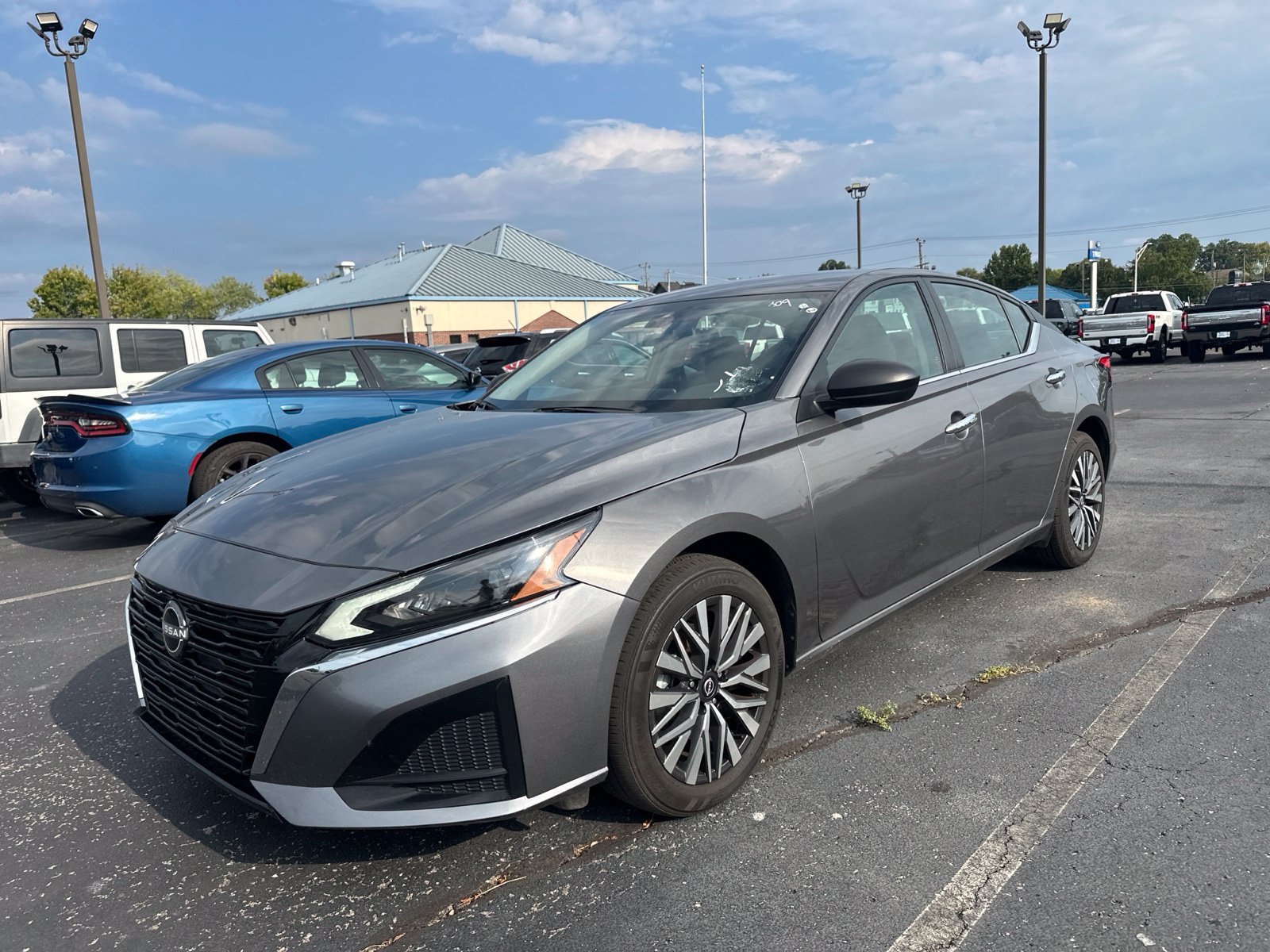 Used 2025 Nissan Altima 2.5 SV