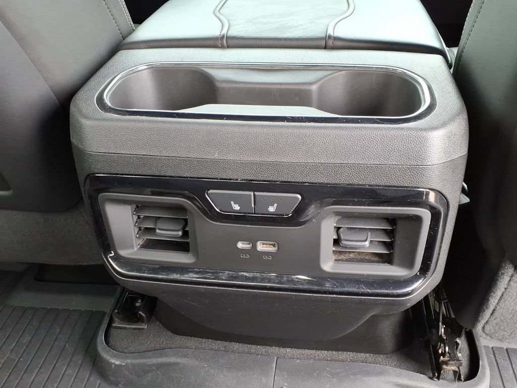 Used 2024 GMC Sierra 2500 AT4X w/ AT4X AEV Edition AWD/4WD image 17