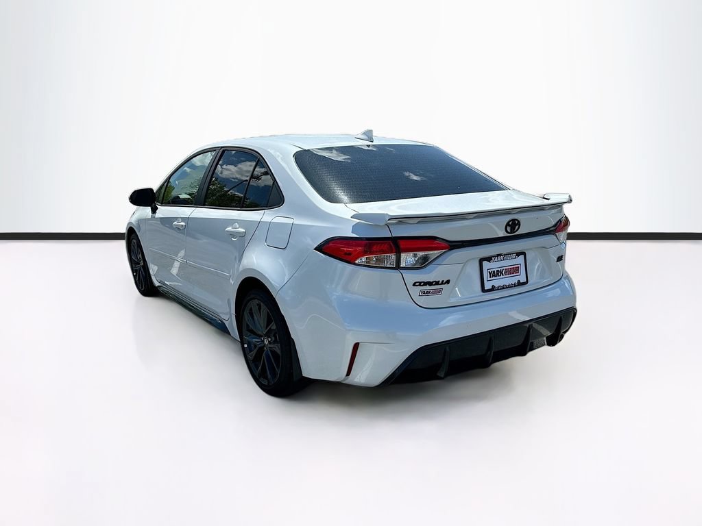 Used 2025 Toyota Corolla SE w/ Convenience Package FWD image 7