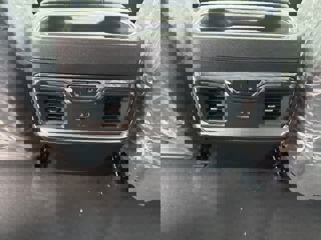 New 2026 GMC Sierra 2500 SLT w/ SLT Premium Package image 13